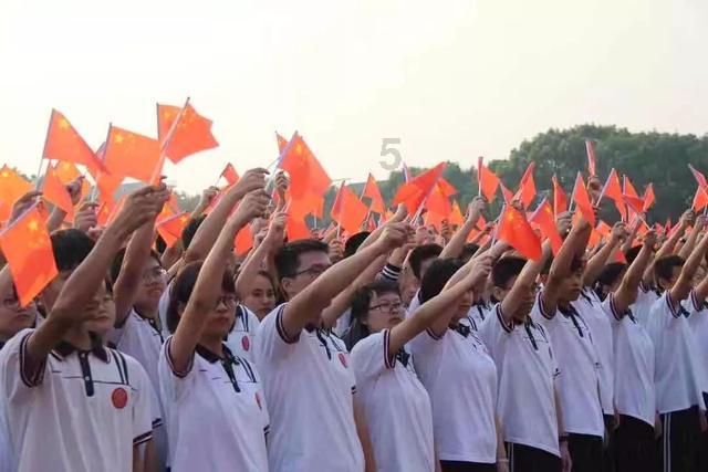 张佳宁与高至霆:巧遇还是剧情?